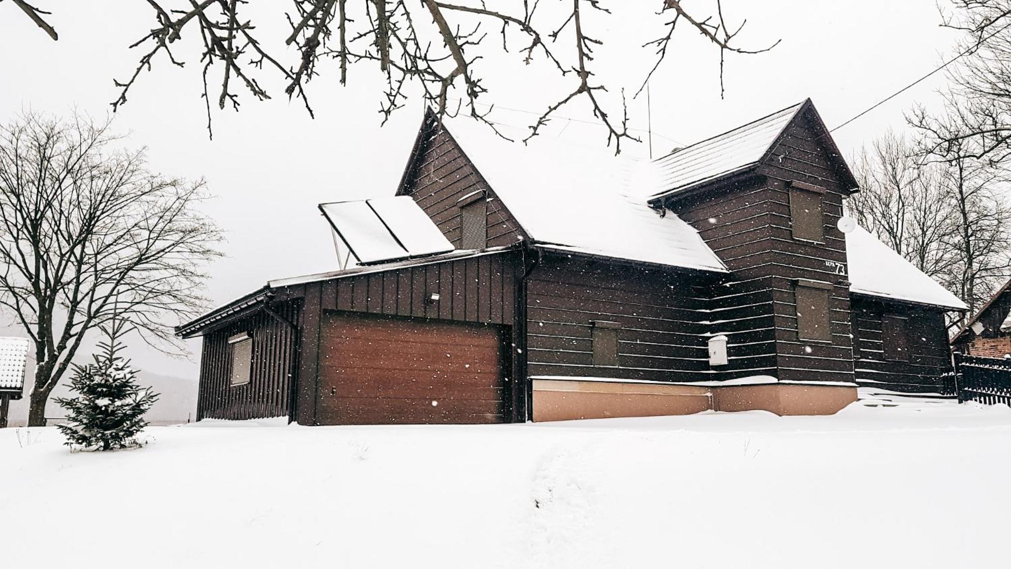 Beskidzki Domek Kurow Villa Kurow  Esterno foto